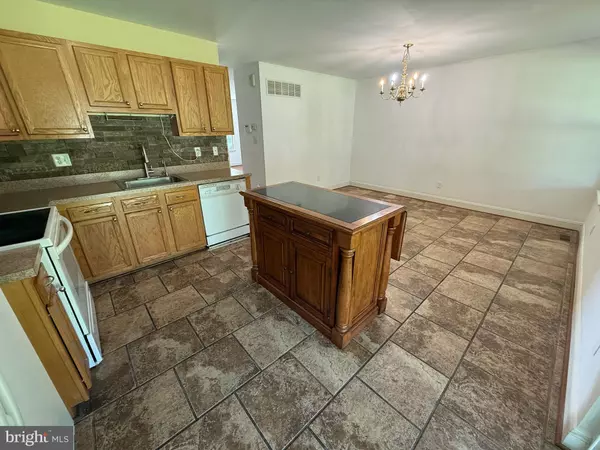 Baltimore, MD 21237,1202 ROSEGATE CT