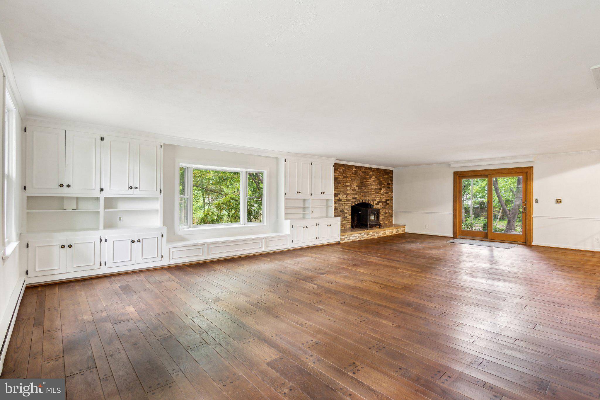 Lorton, VA 22079,5936 RIVER DR