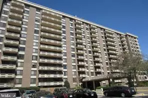 1808 OLD MEADOW RD #1104, Mclean, VA 22102