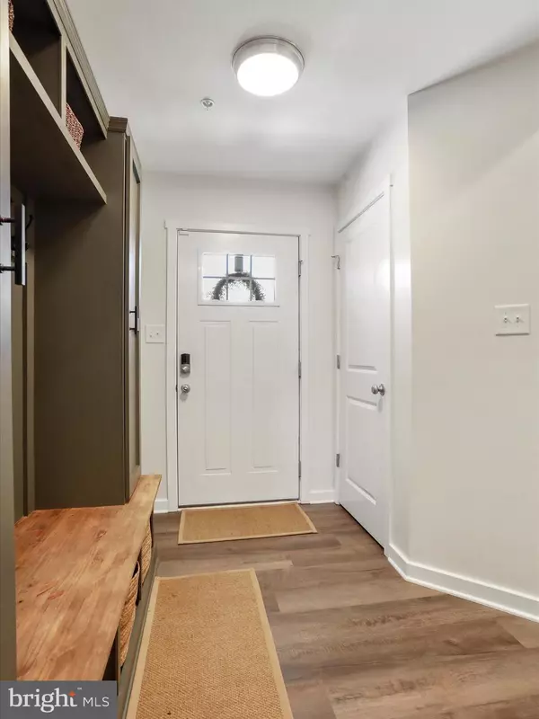 Martinsburg, WV 25403,83 CARNES WAY