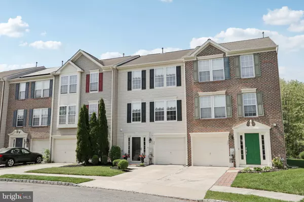 71 CLEMENS LN, Turnersville, NJ 08012