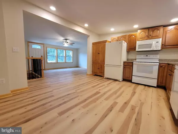 Crystal Spring, PA 15536,138 SPADE RD