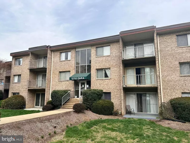 12703 DARA DR #202, Woodbridge, VA 22192