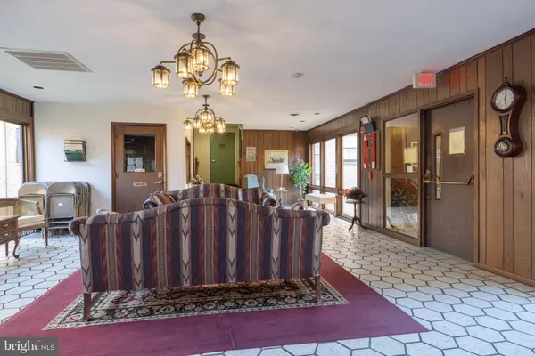 Wilmington, DE 19809,3203 HEATHER CT #3203