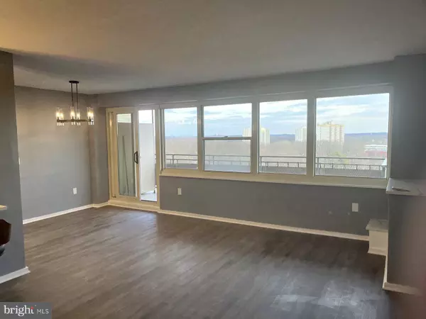Cherry Hill, NJ 08034,1407 BARCLAY TOWERS
