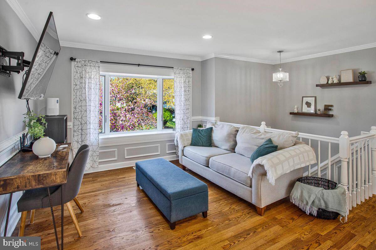 Woodbridge, VA 22193,5611 REARDON LN
