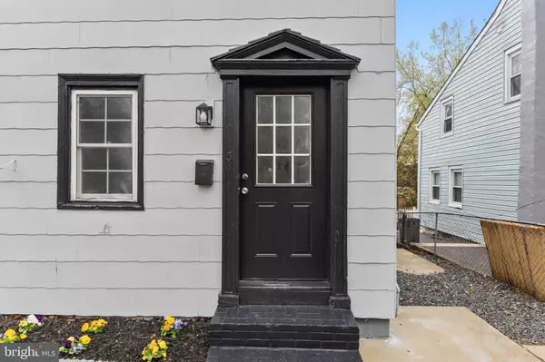 Pemberton, NJ 08068,13 MARY ST