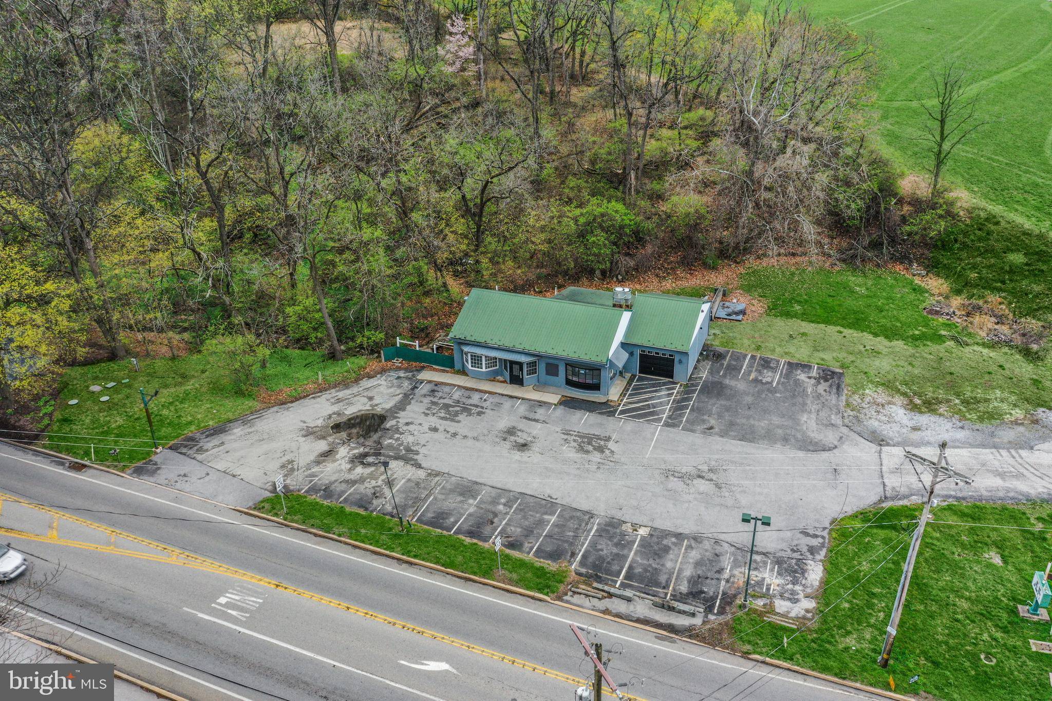 861 KIMBERTON RD, Chester Springs, PA 19425
