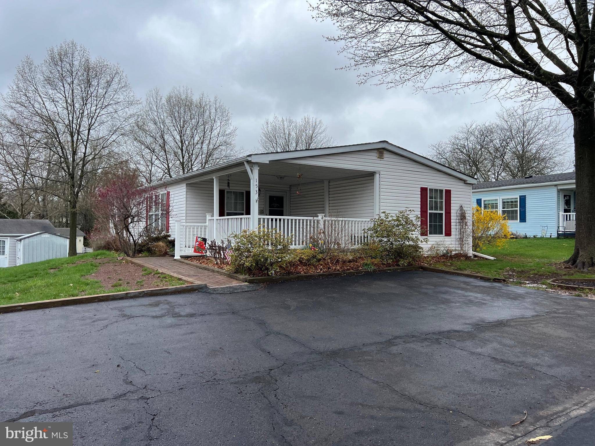Souderton, PA 18964,153 DEERFIELD DR