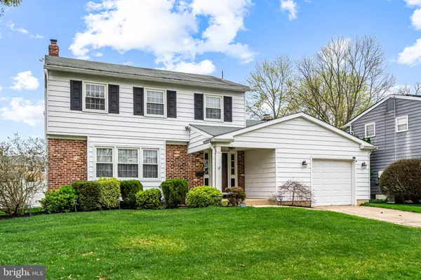 Mount Laurel, NJ 08054,551 NORWOOD RD