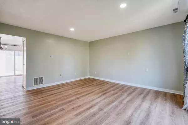 Taneytown, MD 21787,503 CHESTNUT CT