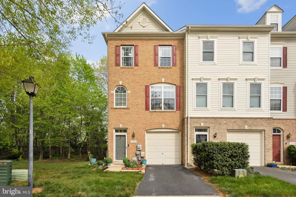 Alexandria, VA 22306,7545 GREAT SWAN CT