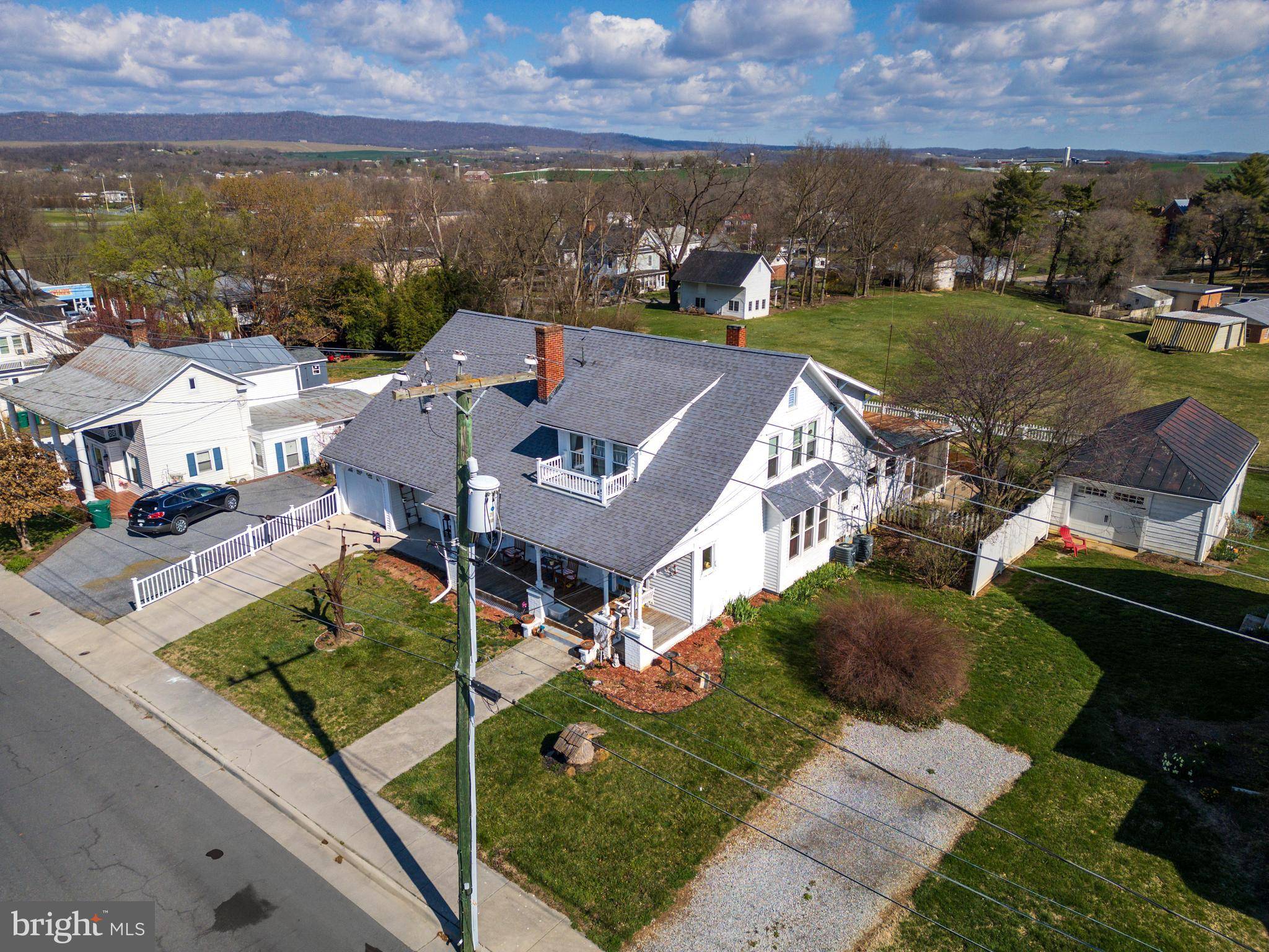 Broadway, VA 22815,133 MASON ST