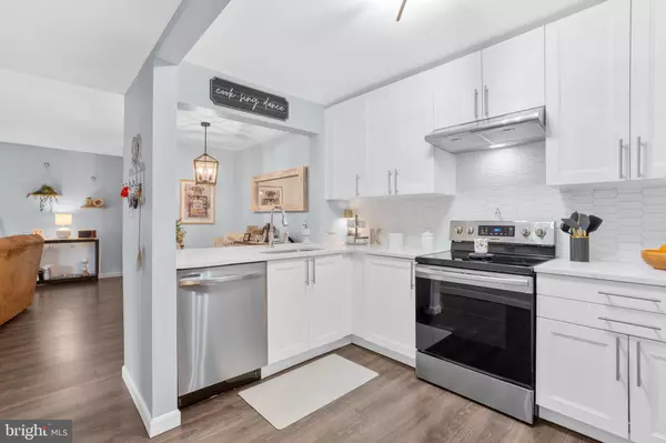 Maple Shade, NJ 08052,25 CHURCH RD UNIT ##056