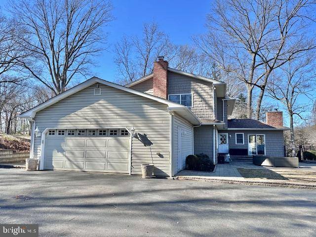 Marlboro, NJ 07746,12 WARREN DR