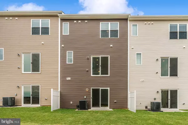 Waynesboro, PA 17268,510 BARTHOLOMEW DR