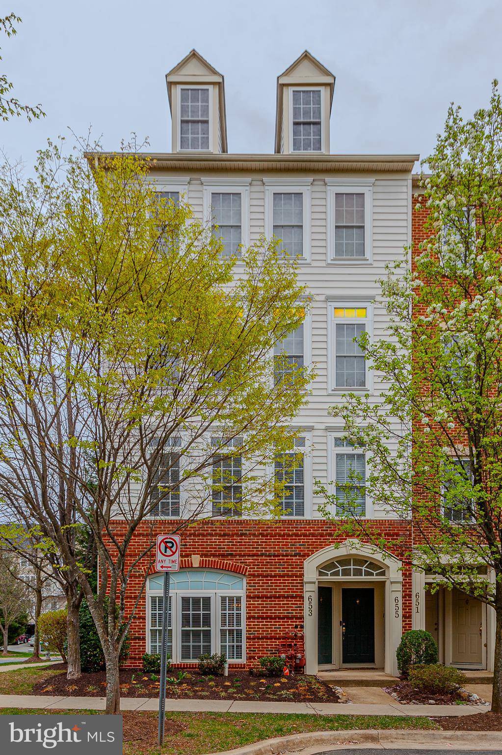 Gaithersburg, MD 20877,653 CEDAR SPRING ST #653