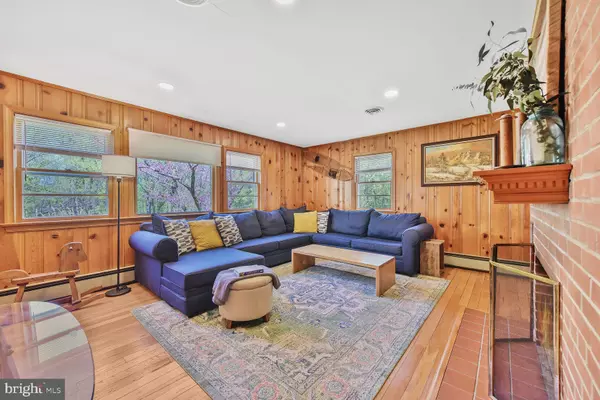 Bluemont, VA 20135,2459 FROGTOWN RD