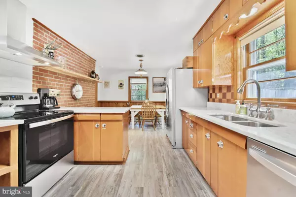 Bluemont, VA 20135,2459 FROGTOWN RD