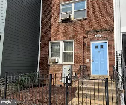 1002 18TH ST NE, Washington, DC 20002