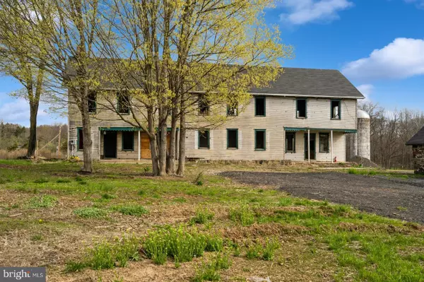 Lambertville, NJ 08530,12 LYNNBROOK DR