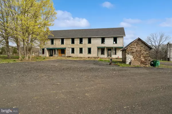 Lambertville, NJ 08530,12 LYNNBROOK DR