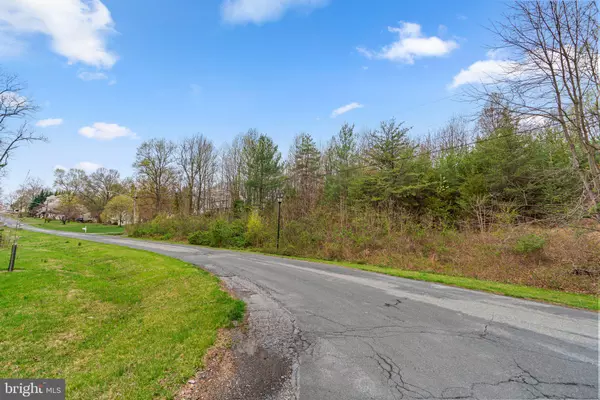 Damascus, MD 20872,26132 VIEWLAND DR