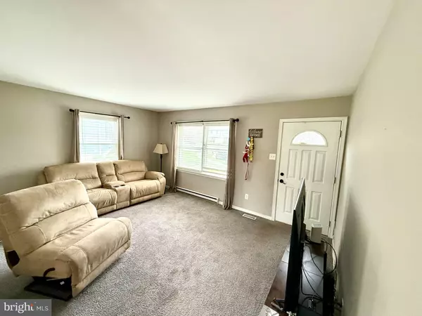 Newark, DE 19702,12 LOCKE CT