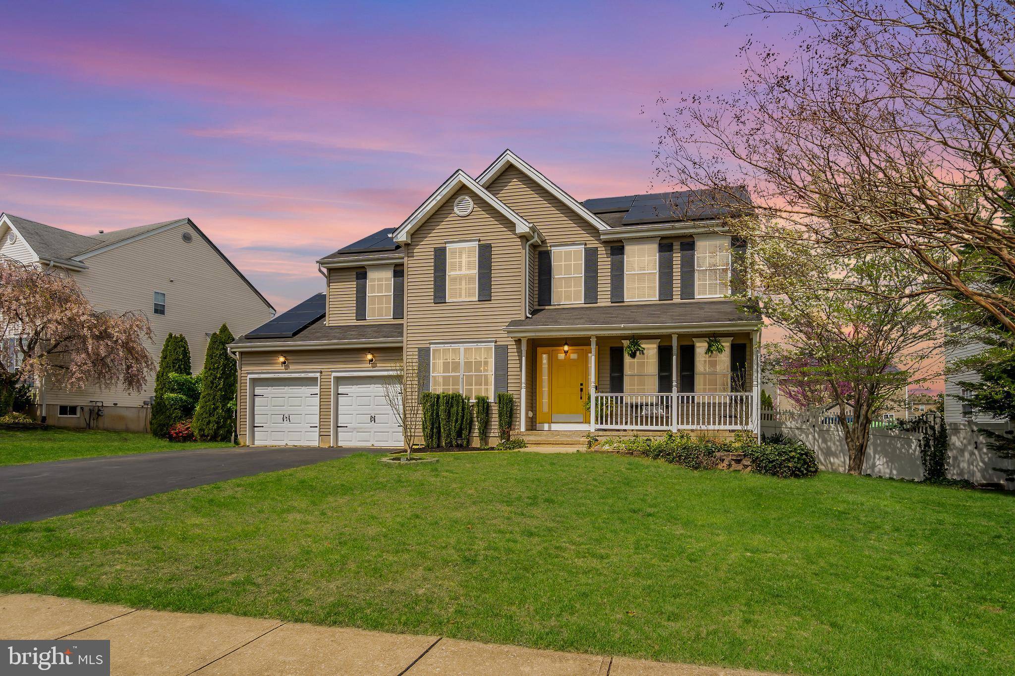 12 TRADEWINDS AVE, Barnegat, NJ 08005
