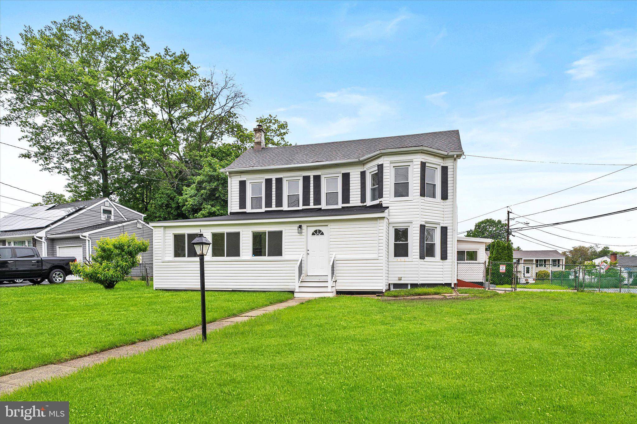 Hamilton, NJ 08619,542 MERCERVILLE-EDINBURG RD