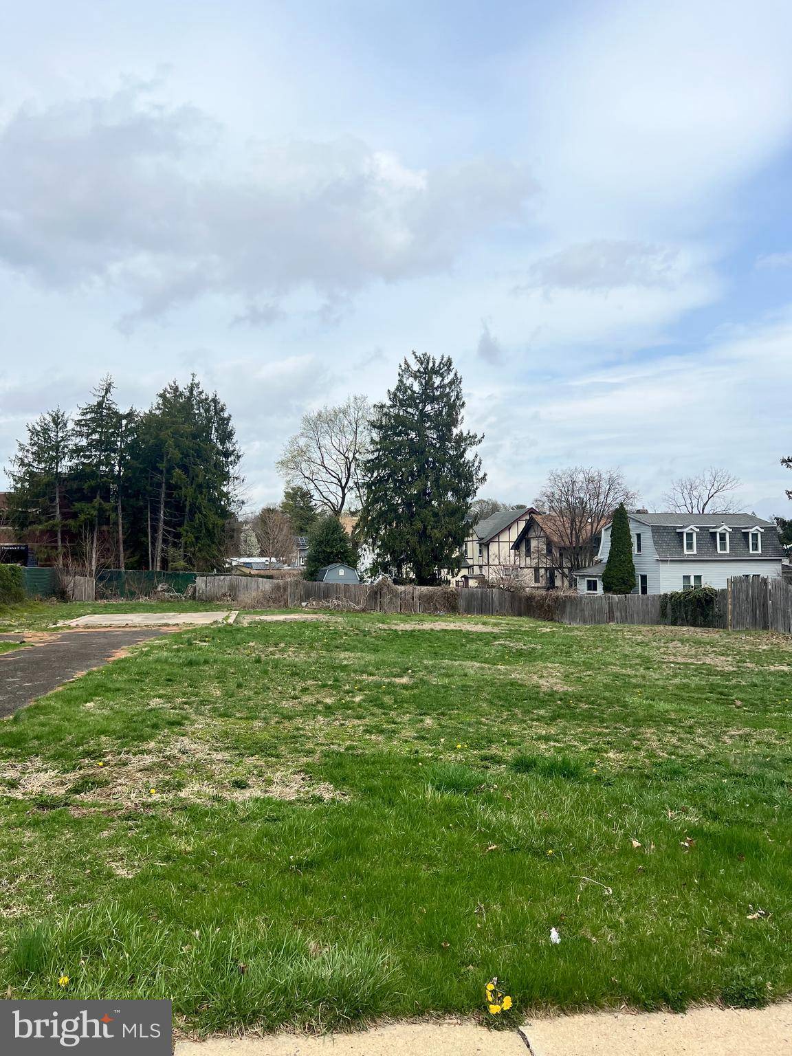 Abington, PA 19001,1855 HORACE AVE