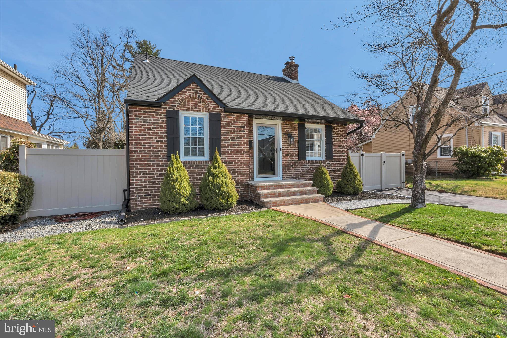 Lawrence Township, NJ 08648,724 MAYFLOWER AVE