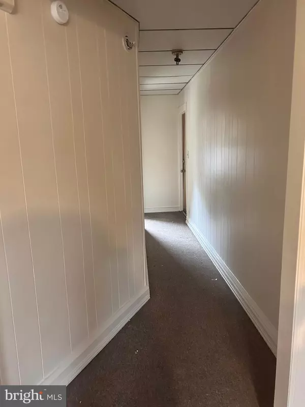 Wilmington, DE 19802,208 W 28TH ST #2