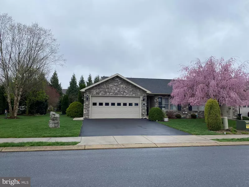 226 MATTHEW DR, Chambersburg, PA 17201