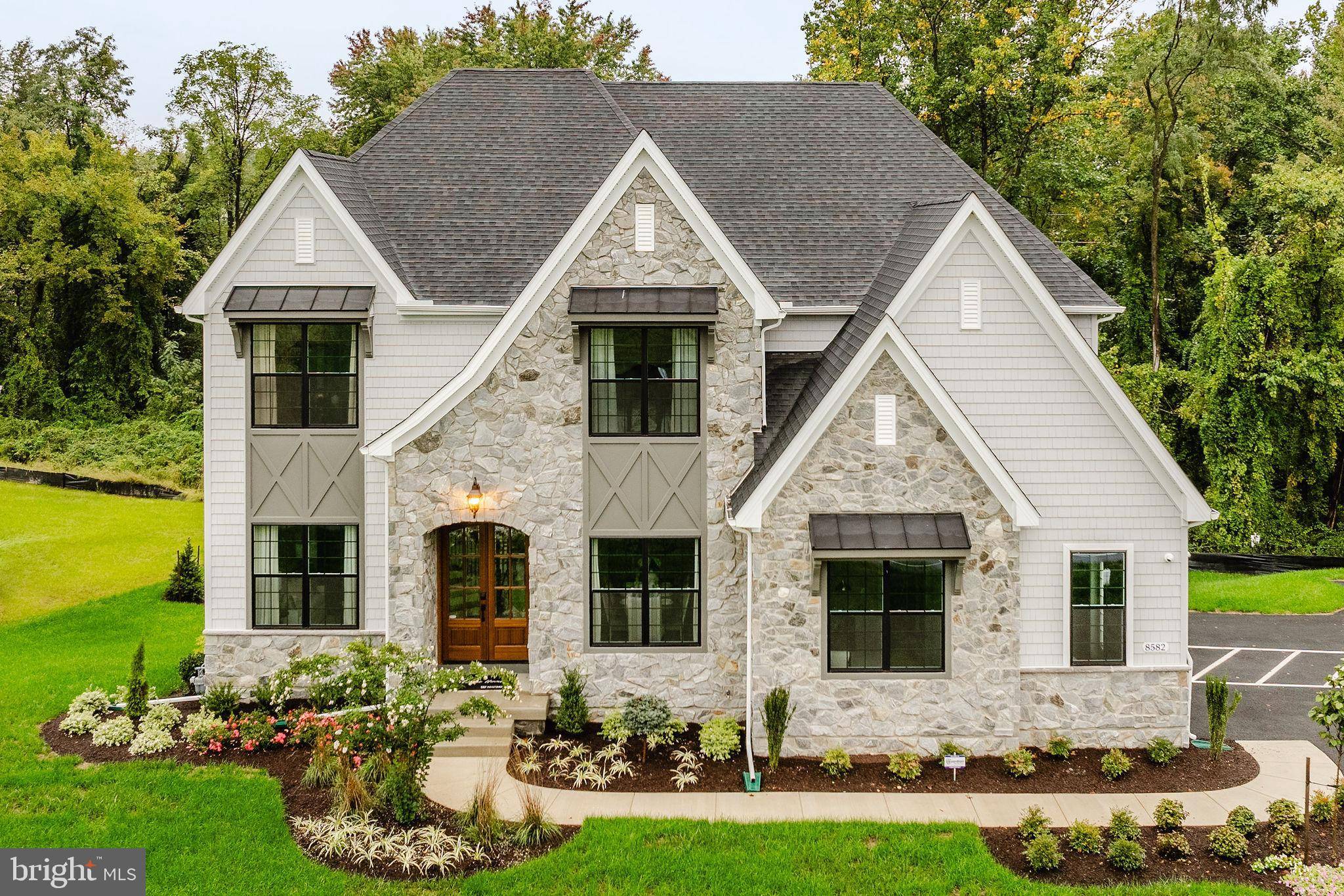Souderton, PA 18964,216 W CHERRY LN #DEVONSHIRE