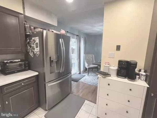 Clinton, MD 20735,9401 SURRATTS MANOR DR