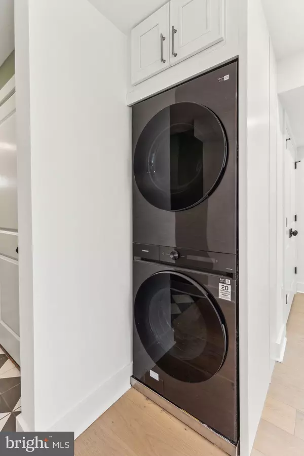 Philadelphia, PA 19130,1929 W GEORGE ST