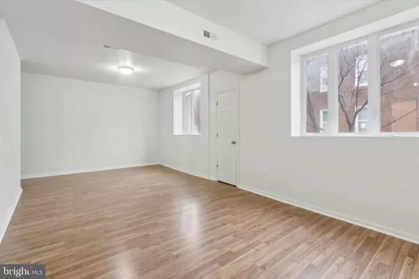 Philadelphia, PA 19148,1746-48 S ORIANNA ST