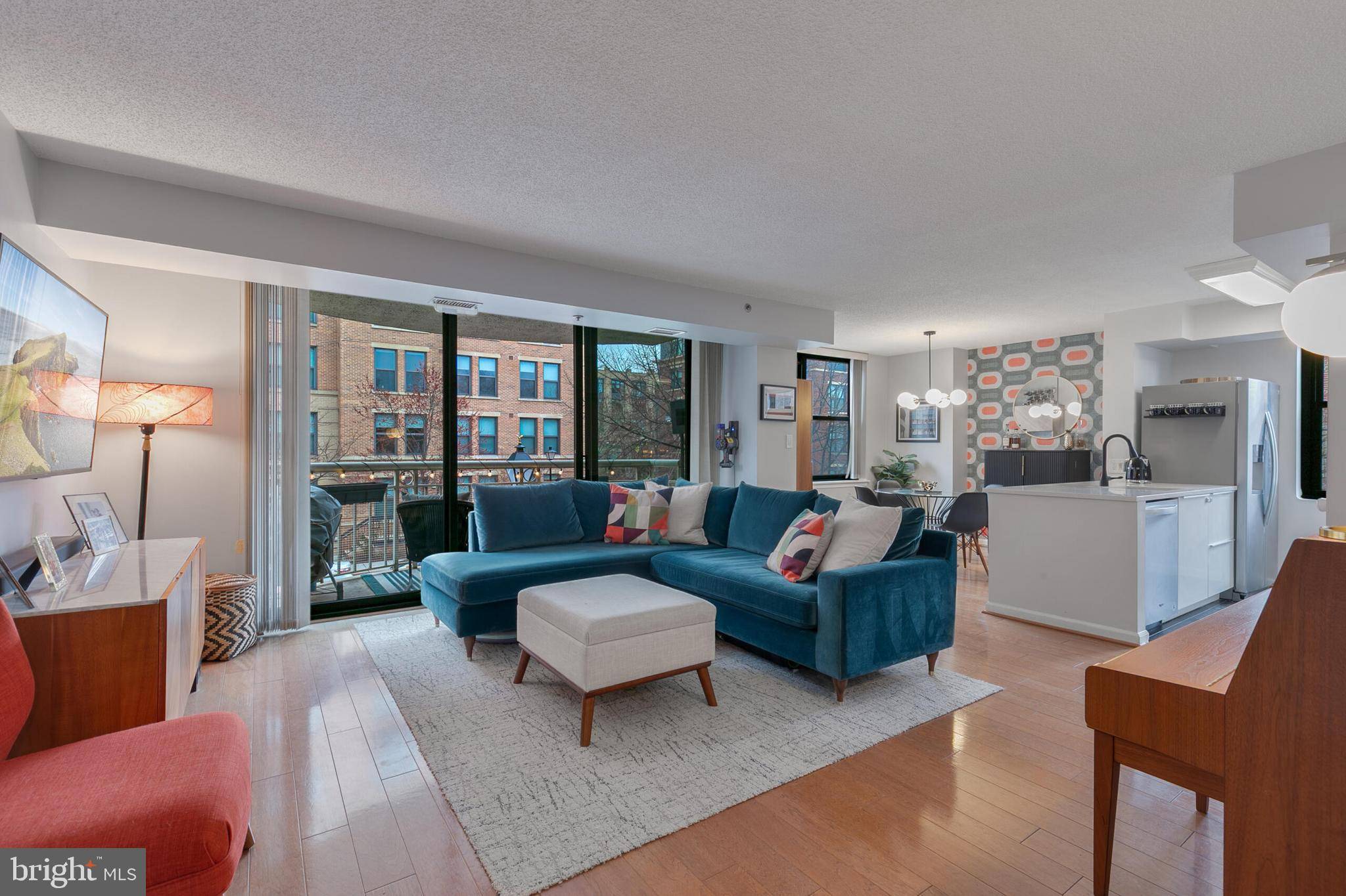 Alexandria, VA 22314,1200 BRADDOCK PL #216