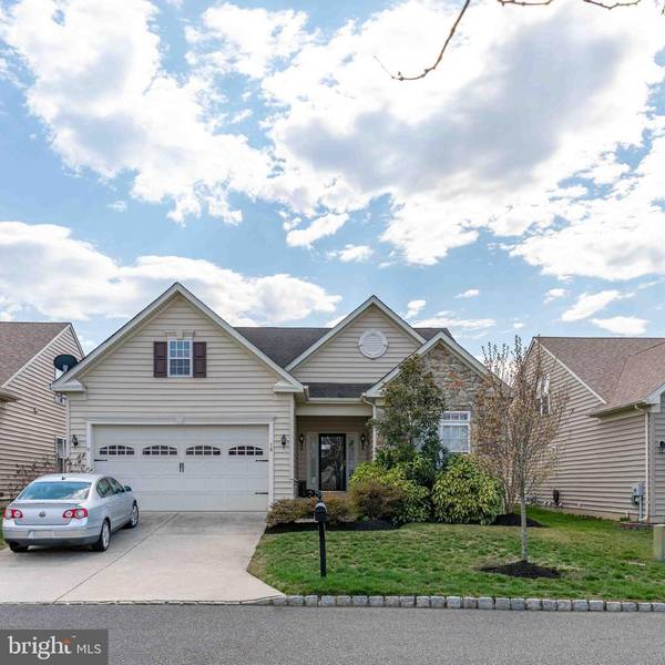 16 TOMMYS MEADOW DR, Pemberton, NJ 08068
