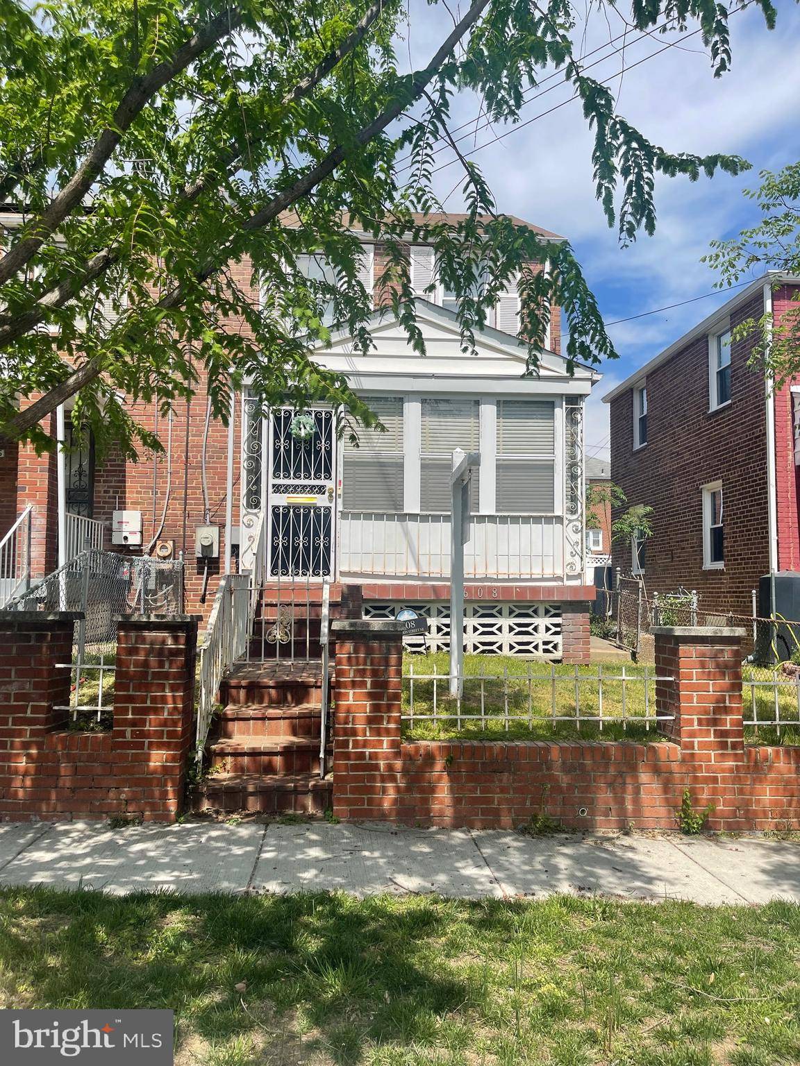 Washington, DC 20017,608 EMERSON ST NE