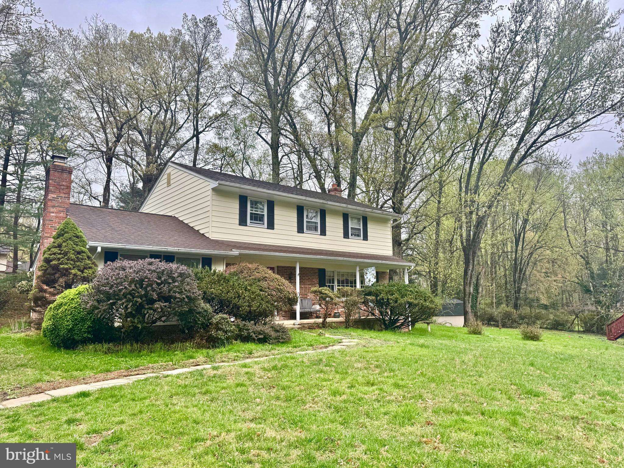 Oakton, VA 22124,12009 VALE RD