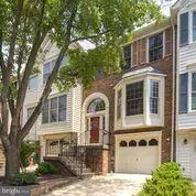 7027 ASHLEIGH MANOR CT, Alexandria, VA 22315