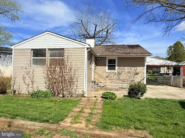 Reading, PA 19606,6 CIRCLE DR