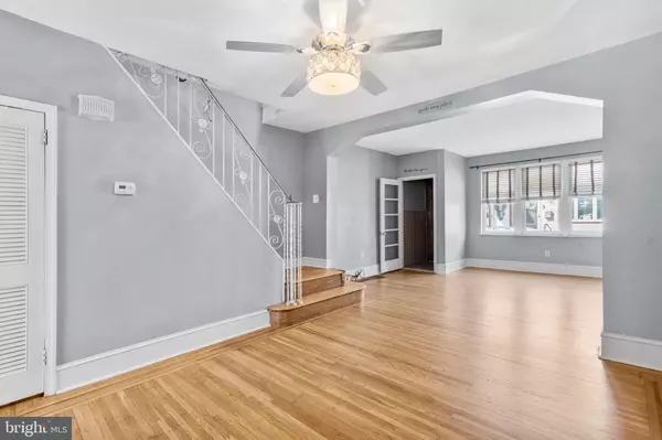 Philadelphia, PA 19145,2427 S BANCROFT ST