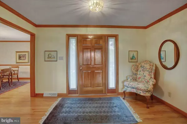 Waynesboro, PA 17268,10961 LONGWOOD DRIVE