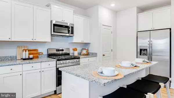 White Plains, MD 20695,10797 COSMIC PL