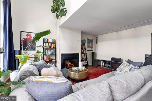 Philadelphia, PA 19130,759 N RINGGOLD ST