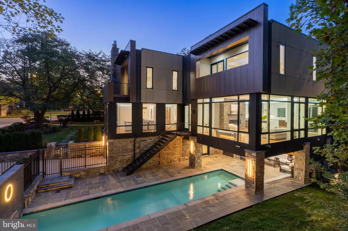 Washington, DC 20016,3001 FOXHALL RD NW