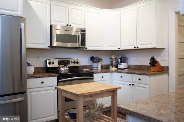 Philadelphia, PA 19107,250 S 13TH ST #4C